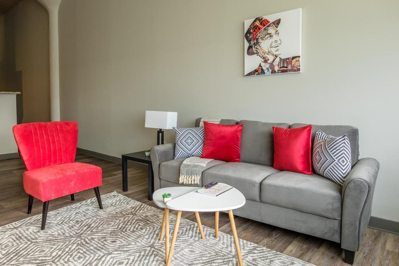 Frontdesk Waterfront Apts Downtown Cleveland公寓 客房 照片